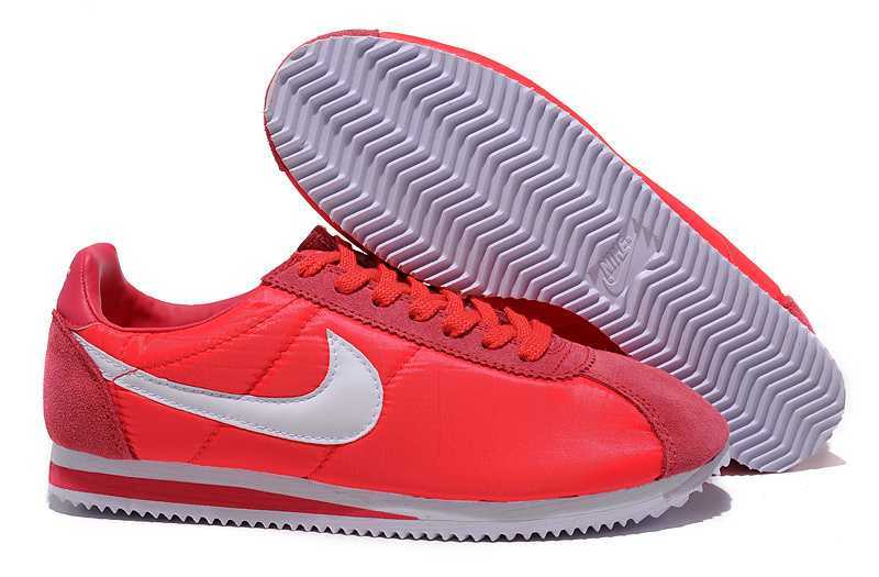Nike Cortez 2014 Femme Beau Nouveau Style Chaussures Nike Cortez